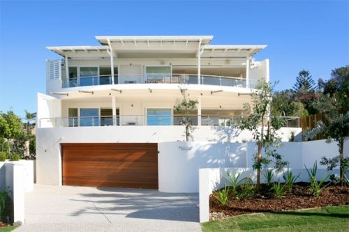 Structural Pine Sunshine Coast - modern home